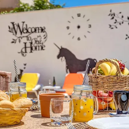 Holiday home Hermanas Femenias